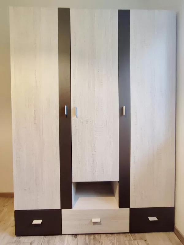 Bedroom wardrobe